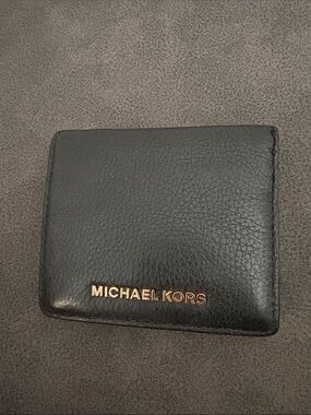 Michael Kors small pebbled leather snap wallet